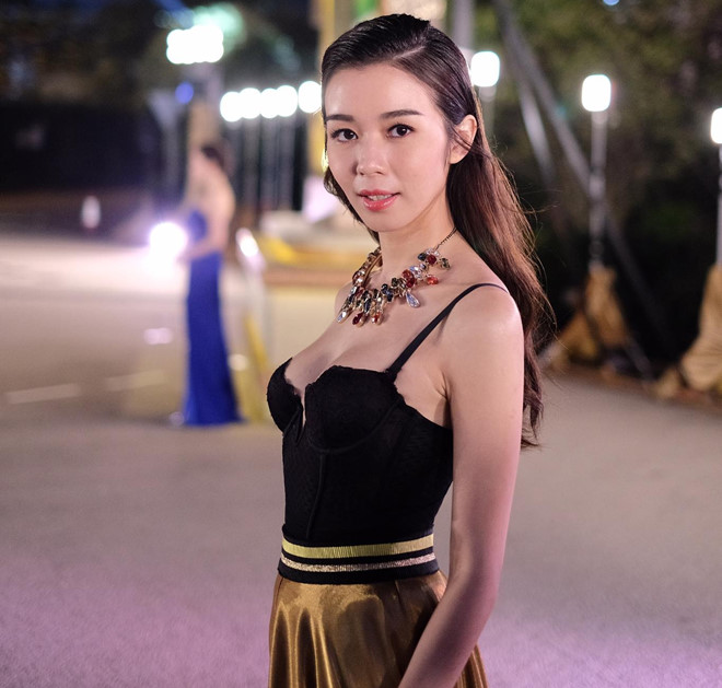 hoa hau hong kong 2015 tiet lo tung bi xam pham tinh duc