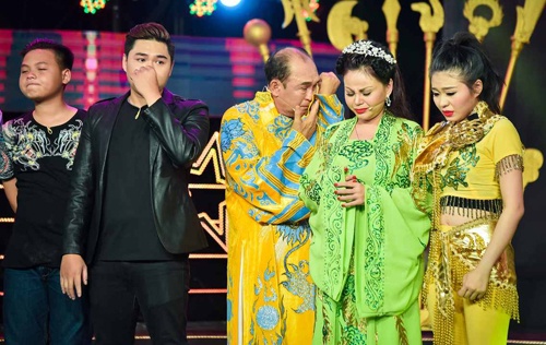 nghe si duy phuong quan nhau vang khach bi huy so vi sau anh hao quang