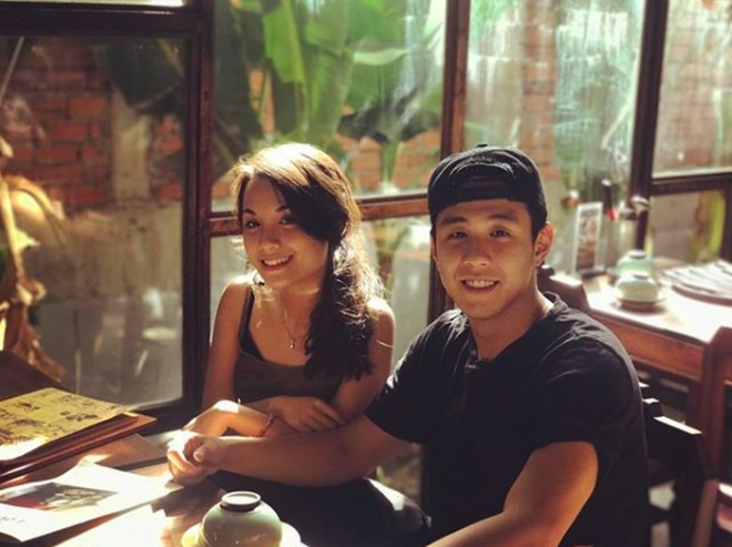 mac ke on ao showbiz 5 cap doi nay van tinh tu nhu ngay moi yeu