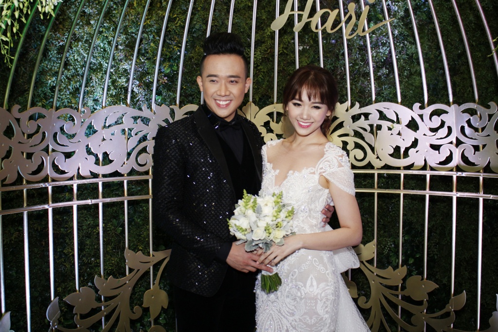 tinh yeu trong showbiz cang cong khai cang mong manh