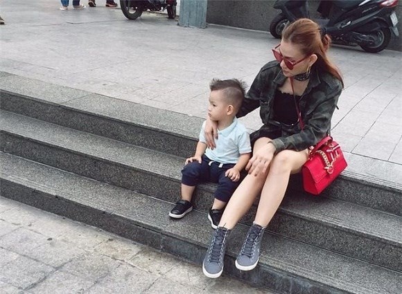 hau ly hon thu thuy nhan chong cu dai gia toi khong the song tro tren nhu ban duoc qua kinh hai