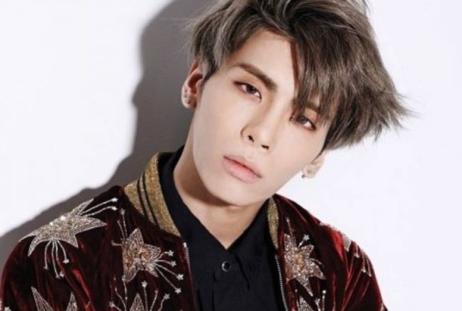 showbiz han chan dong truoc tin jong hyun qua doi nghi do tu sat