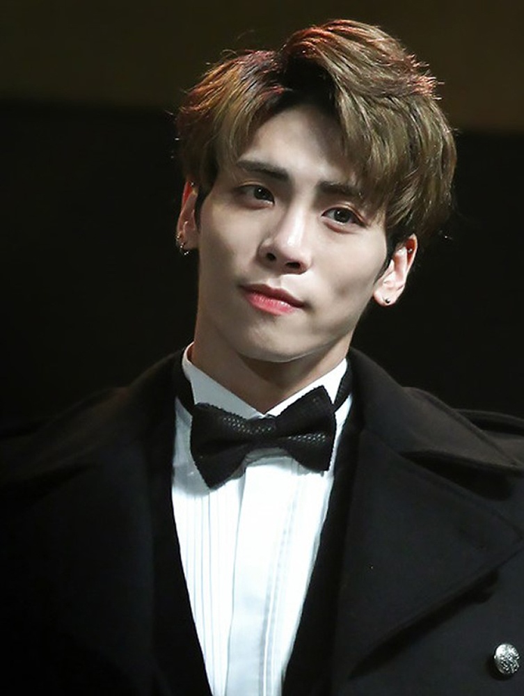 jong hyun shinee truoc khi qua doi tai nang the nao