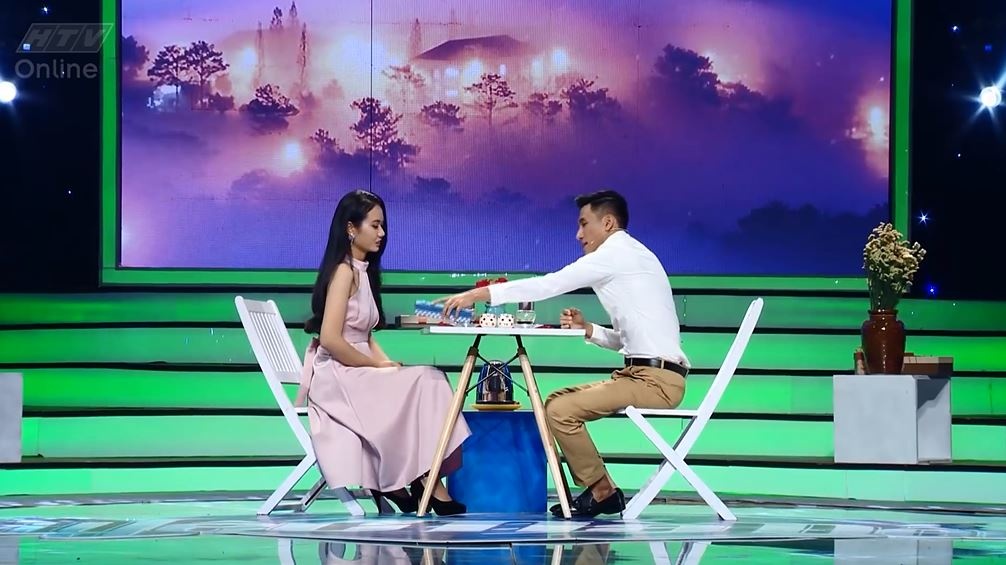 Hải Quân bối rối khi nhận được lời tỏ tình của học viên ngay trong 'Vì yêu mà đến' hai quan boi roi khi nhan duoc loi to tinh cua hoc vien ngay trong vi yeu ma den