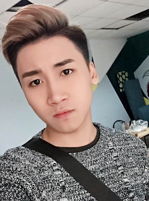 ba chang soai ca moi toanh trong vi yeu ma den la ai