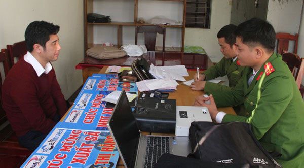 bat 4 nghi pham lap website lua dao hang chuc ti dong