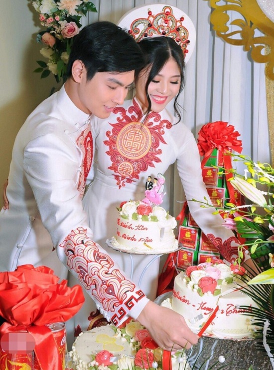chong sap cuoi chung huyen thanh jay quan la ai