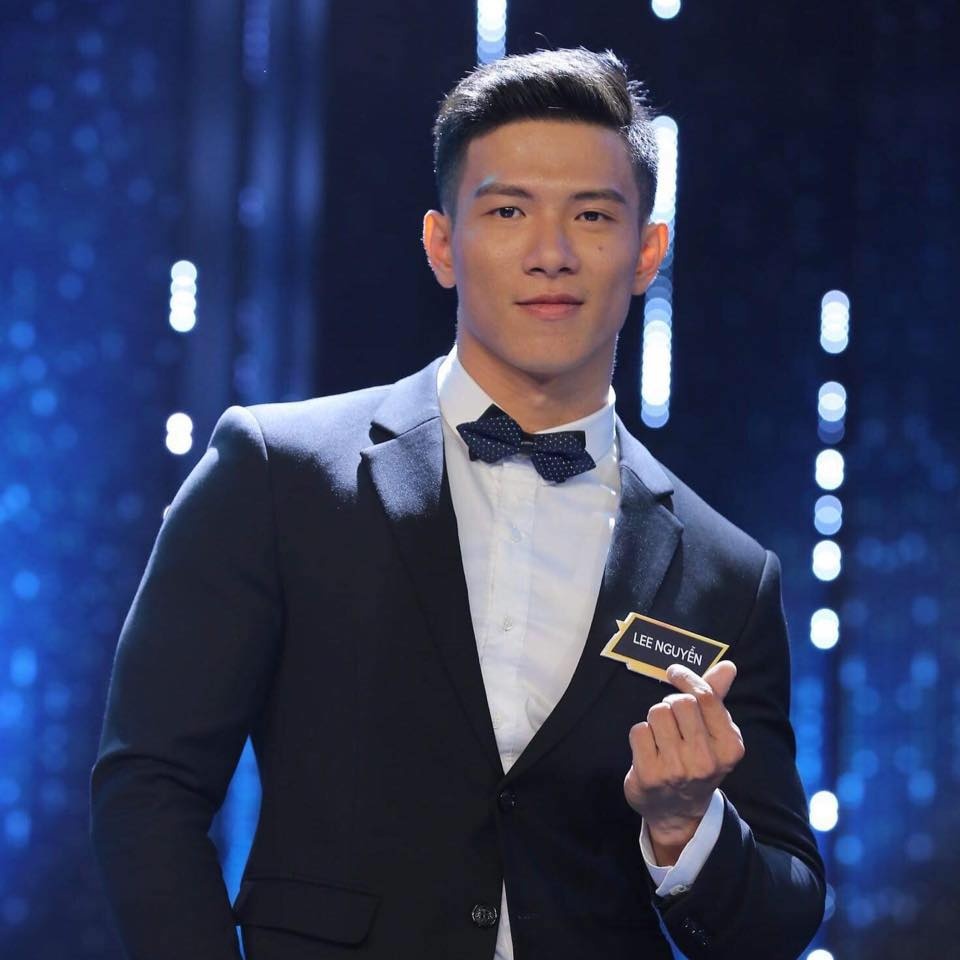 lee nguyen nguoi ay la ai minh va ban gai tung mau thuan lon den muc suyt chia tay