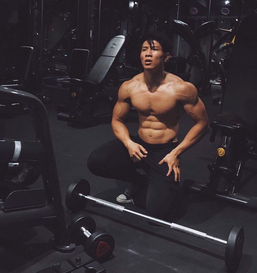 lee nguyen nguoi ay la ai minh va ban gai tung mau thuan lon den muc suyt chia tay