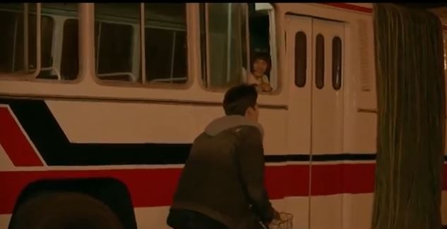 Sống không dũng cảm, uổng phí thanh xuân tập 10, 11, 12: Hoa Bưu cứu Dương Tịch khỏi tên biến thái song khong dung cam uong phi thanh xuan tap 10 11 12 hoa buu cuu duong tich khoi ten bien thai