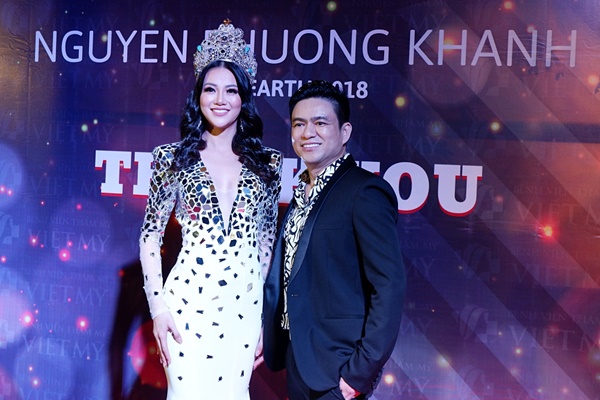 khoc nghen giua thi phi hoa hau trai dat 2018 phuong khanh khang dinh toi khong mua giai