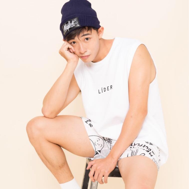 duy luan nguoi ay la ai minh va tuyet anh co rat nhieu so thich giong nhau