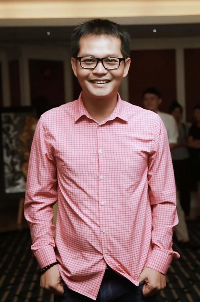 nsnd trung hieu bat ngo tuyen bo cuoi vo o tuoi 46
