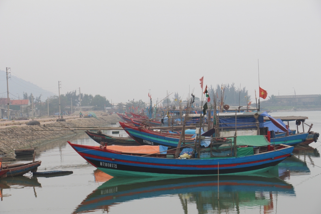 buon vui nhung manh doi coi bien la nha thuyen la la giuong