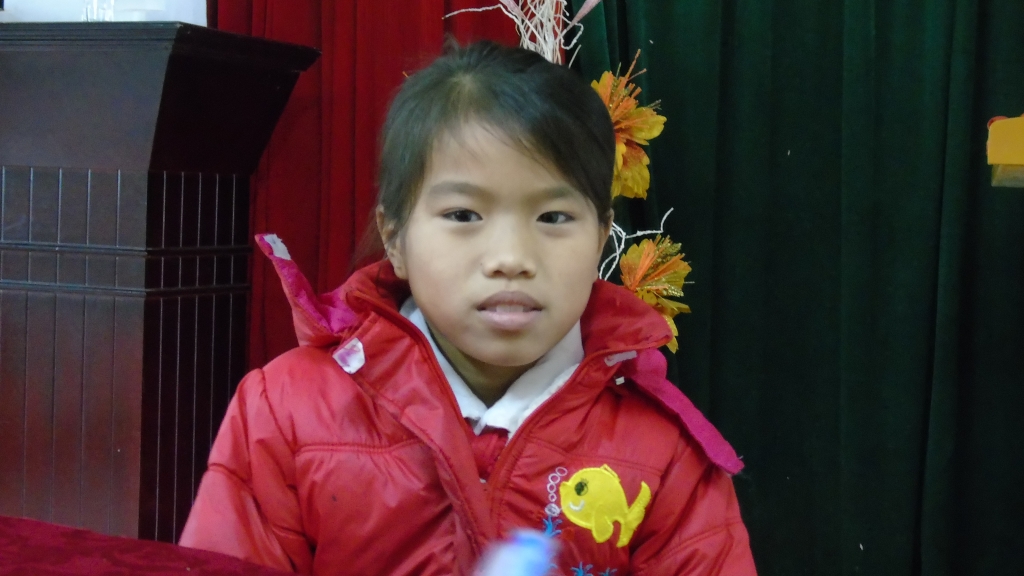 nu hoc sinh ngheo 4 lan nhat duoc cua roi tra cho nguoi mat