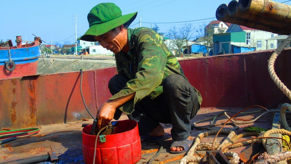 ngu dan cua sot hao huc chuan bi cho mot chuyen ra khoi dau nam