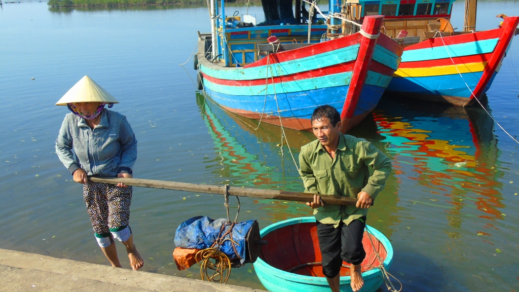 ngu dan cua sot hao huc chuan bi cho mot chuyen ra khoi dau nam