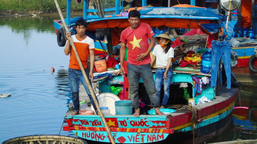 ngu dan cua sot hao huc chuan bi cho mot chuyen ra khoi dau nam