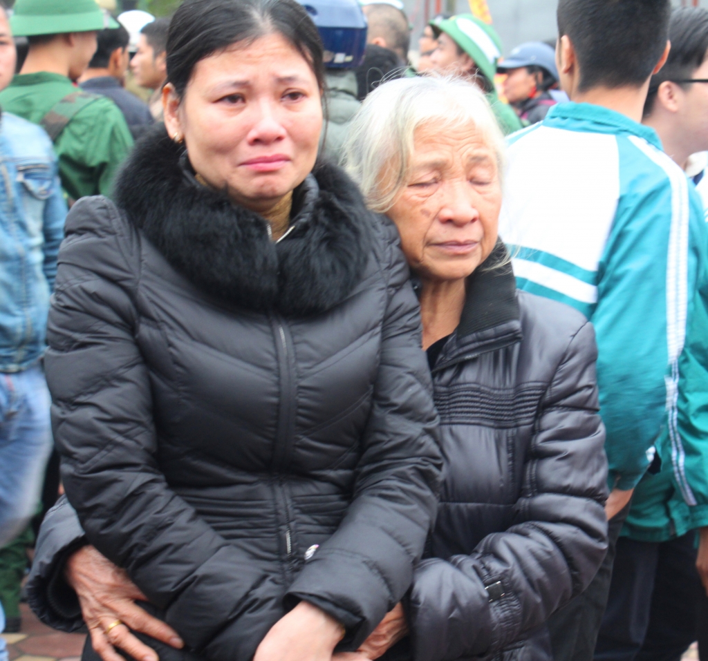 ha tinh giot nuoc mat tu hao ngay tien tan binh len duong nhap ngu