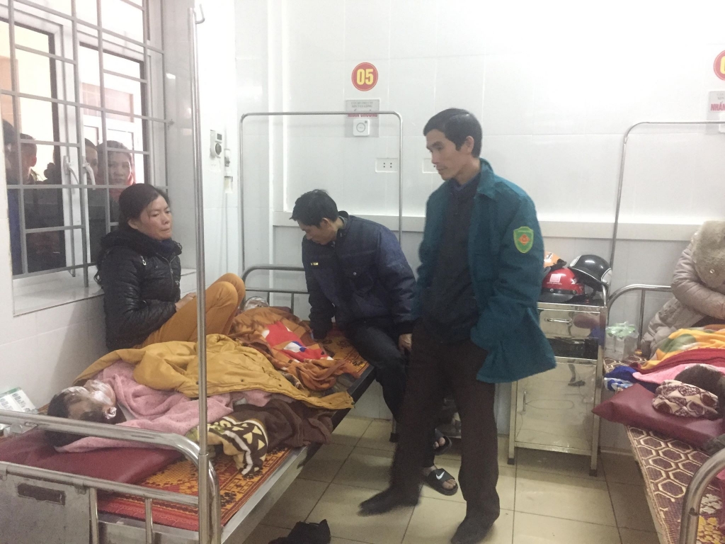 nhan chung ke giay phut binh gas phat no lua chay tren nguoi nhieu hoc sinh