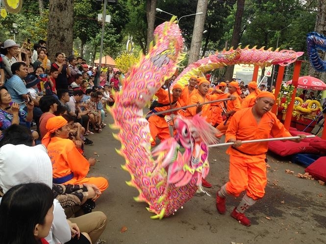 mung 3 tet ru nhau di ngam ky hoa di thao o sai gon