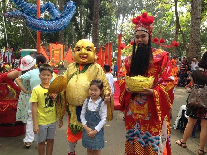 mung 3 tet ru nhau di ngam ky hoa di thao o sai gon