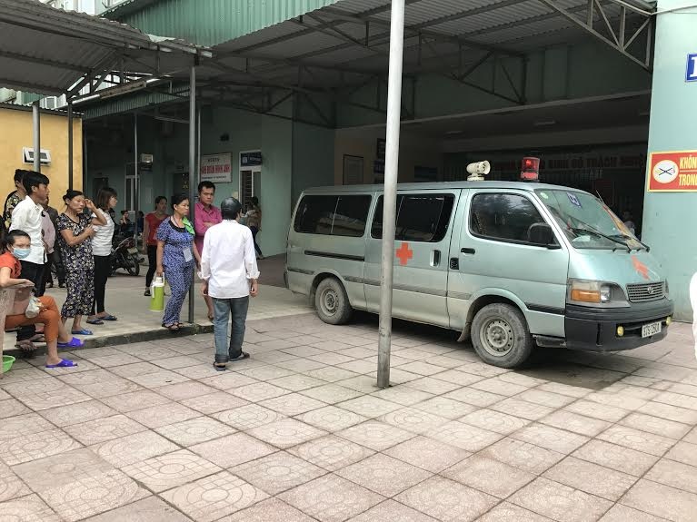 30 phut sau khi tham kham be trai 8 tuoi tu vong khong ro nguyen nhan