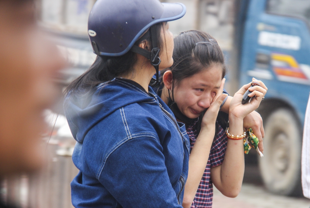 ha tinh nhung giot nuoc mat luu luyen tien tan binh len duong nhap ngu