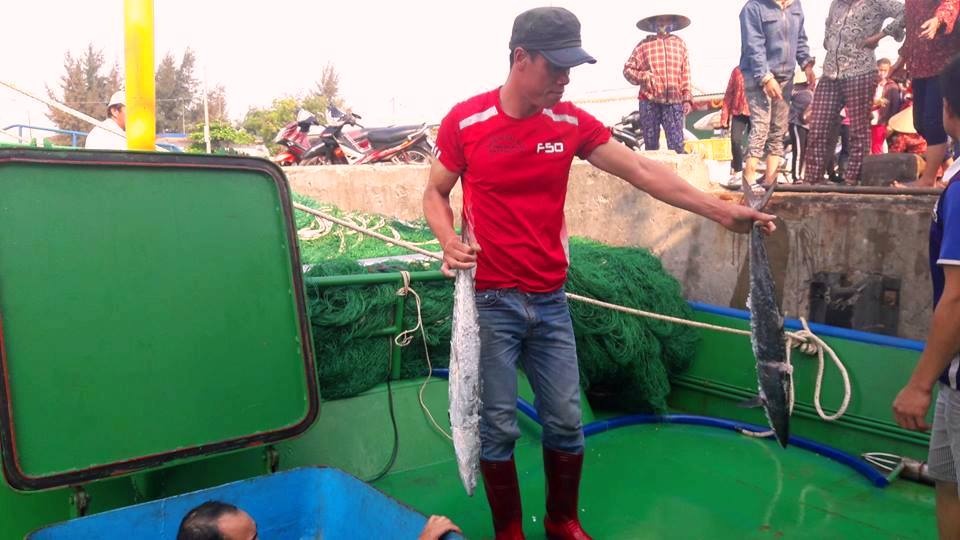 ha tinh ngu dan trung dam me ca thu dut tui gan 400 trieu dong