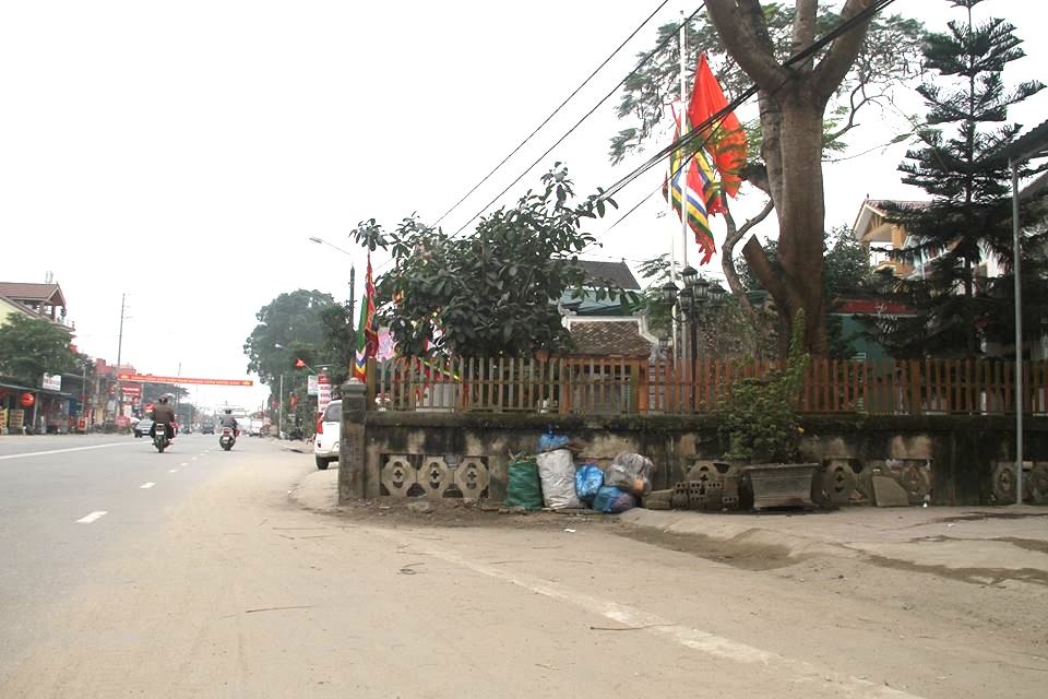hang rao nha tho ho dang nam tren quoc lo 1a se duoc lui vao trong