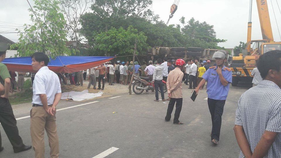 ha tinh tai nan nghiem trong 2 vo chong tu vong chau nhap vien