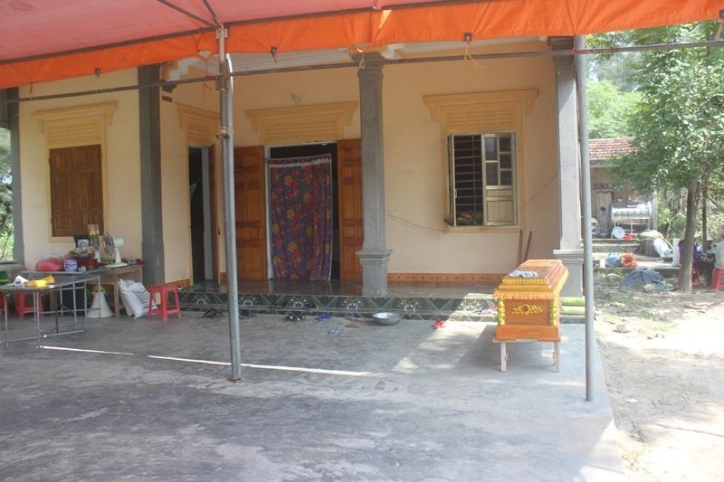 cu ba tu vong sau khi tiem benh vien de nghi ho tro 60 trieu dong
