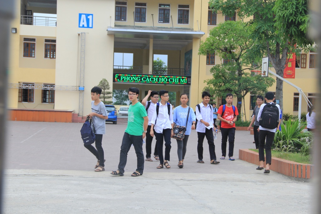 ha tinh ket thuc ky thi tuyen sinh lop 10 thi sinh tho phao nhe nhom