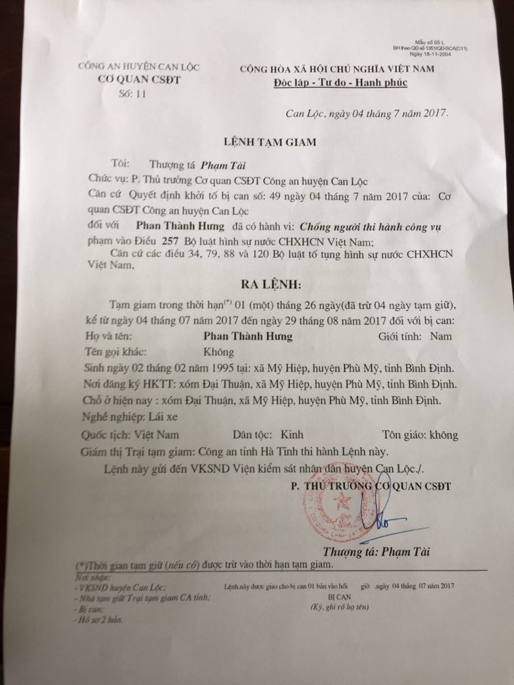 khoi to ra lenh bat tam giam tai xe lai xe container hat vang csgt
