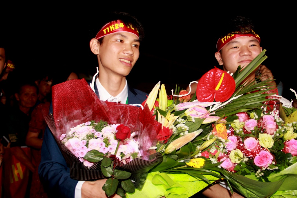 phan nhat duy de thanh cong phai co dam me dam theo duoi