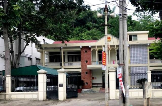 nhan tien hoi lo chay an can bo toa an bi bat giu
