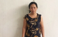 bat nguoi phu nu dung ao siet co chong den chet trong ngay gio bo chong