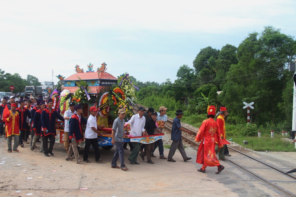 tai nan 13 nguoi chet o quang nam nhung tieng khoc thet dau den nhoi long nguoi tien dua