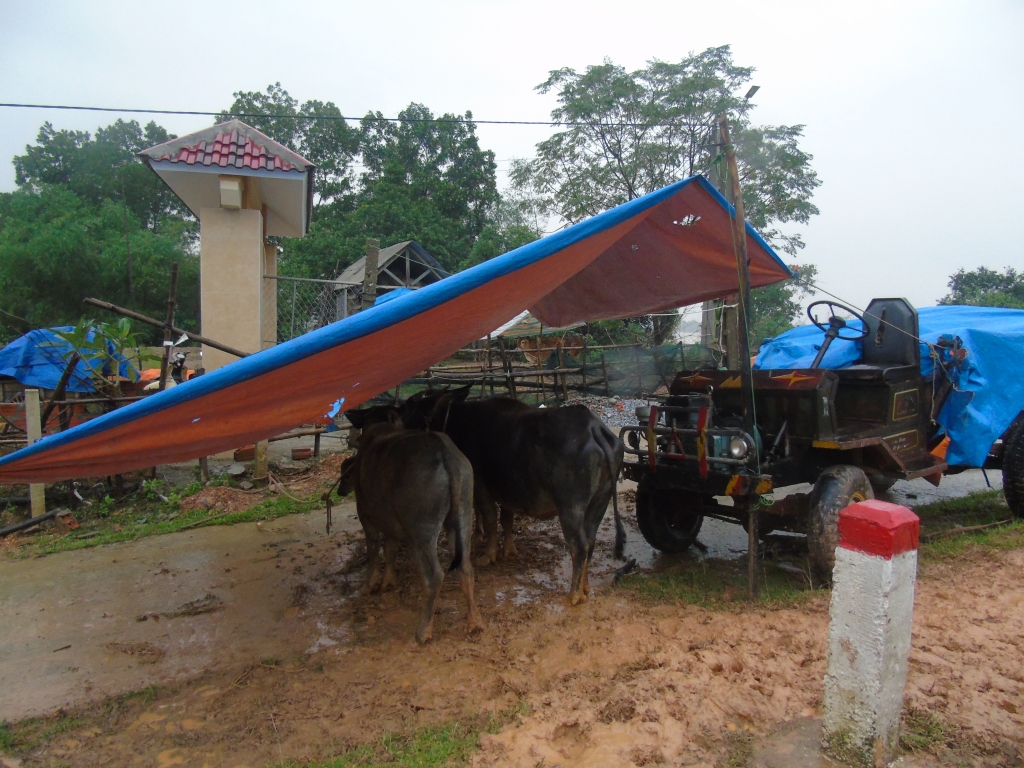lu kep hon 18 nghin ho dan bi nuoc lu co lap 7 nguoi chet