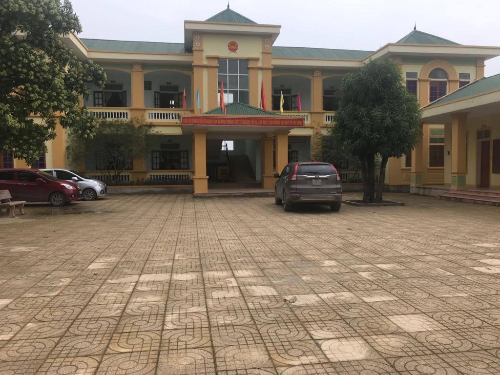 truong cong an ban chu tich xa tung lanh an ve toi gay roi trat tu