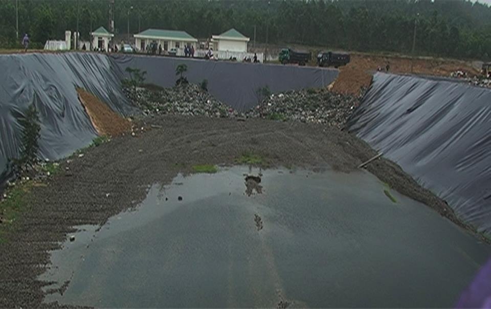 ha tinh tieu huy 275 tan hai san bi nhiem cadimi va phenol