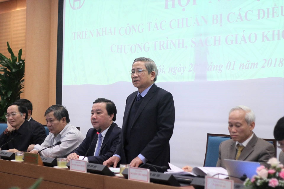 lop dong hoc sinh sao day duoc chuong trinh pho thong moi