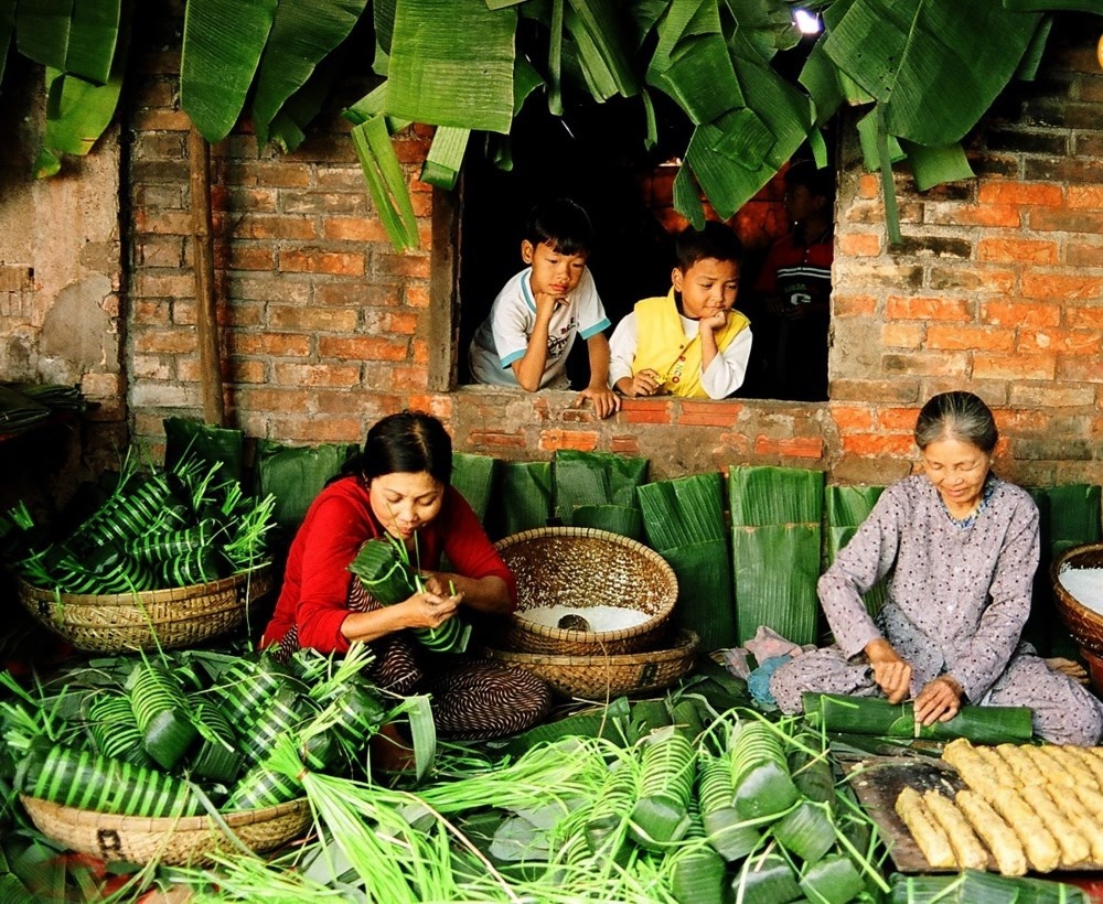 ngan hang nghi tet am lich khach hang giao dich bang cach nao
