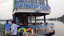 Du thuyền không phép ngang nhiên lập bến, chở khách trên sông Sài Gòn