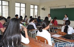 Phụ huynh phản ánh giáo viên ép học thêm, phòng giáo dục kiểm tra nói không có