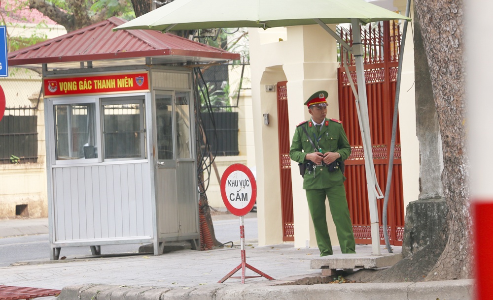 ha noi diem den hoa binh chao don hoi nghi thuong dinh my trieu