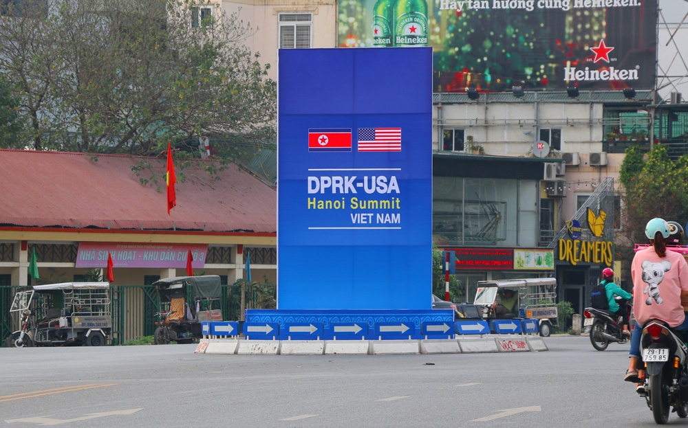 an ninh tai khach san jw marriott va metropole o ha noi truoc gio g