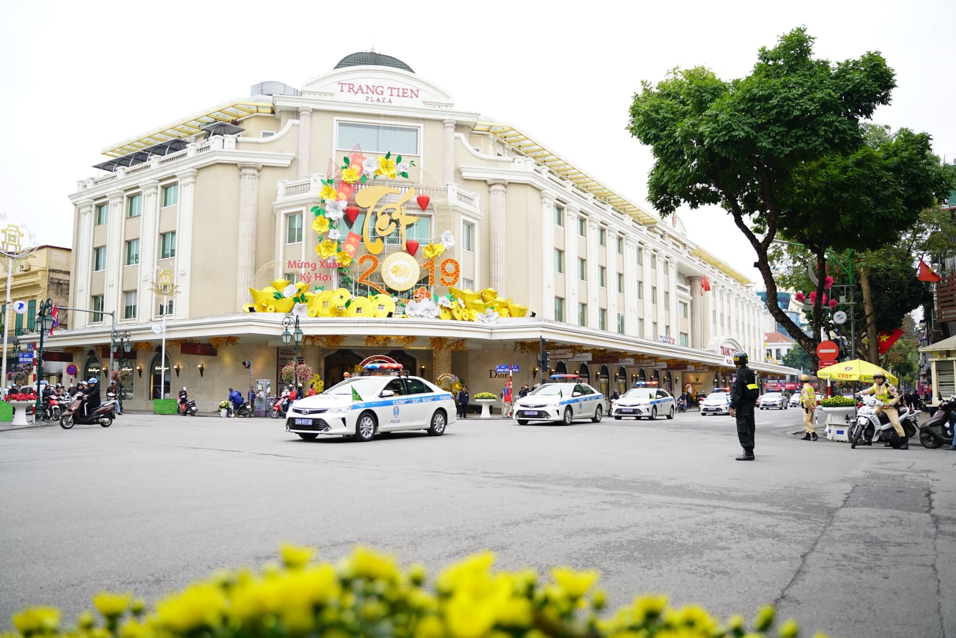 toan canh hang tram canh sat co dong ra quan bao ve hoi nghi thuong dinh my trieu