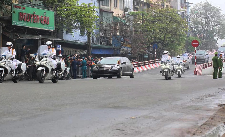 chu tich trieu tien kim jong un vua den ha noi