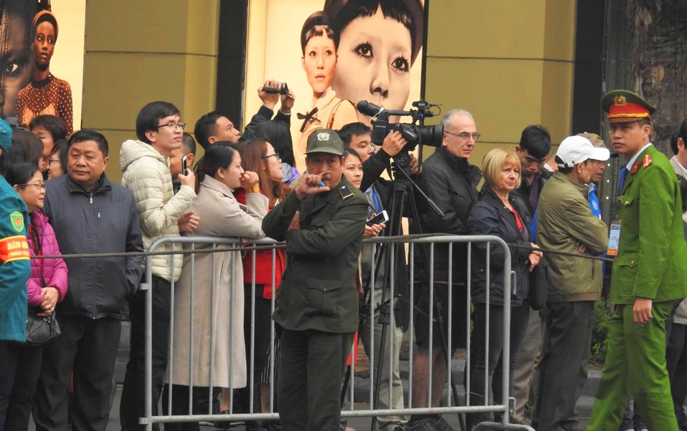 chu tich trieu tien kim jong un vua den ha noi